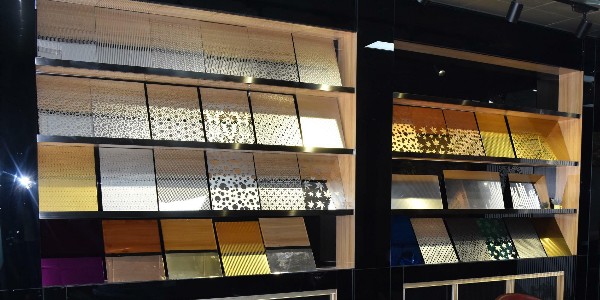 不銹鋼裝飾板：不銹鋼裝飾板廠家如何選?